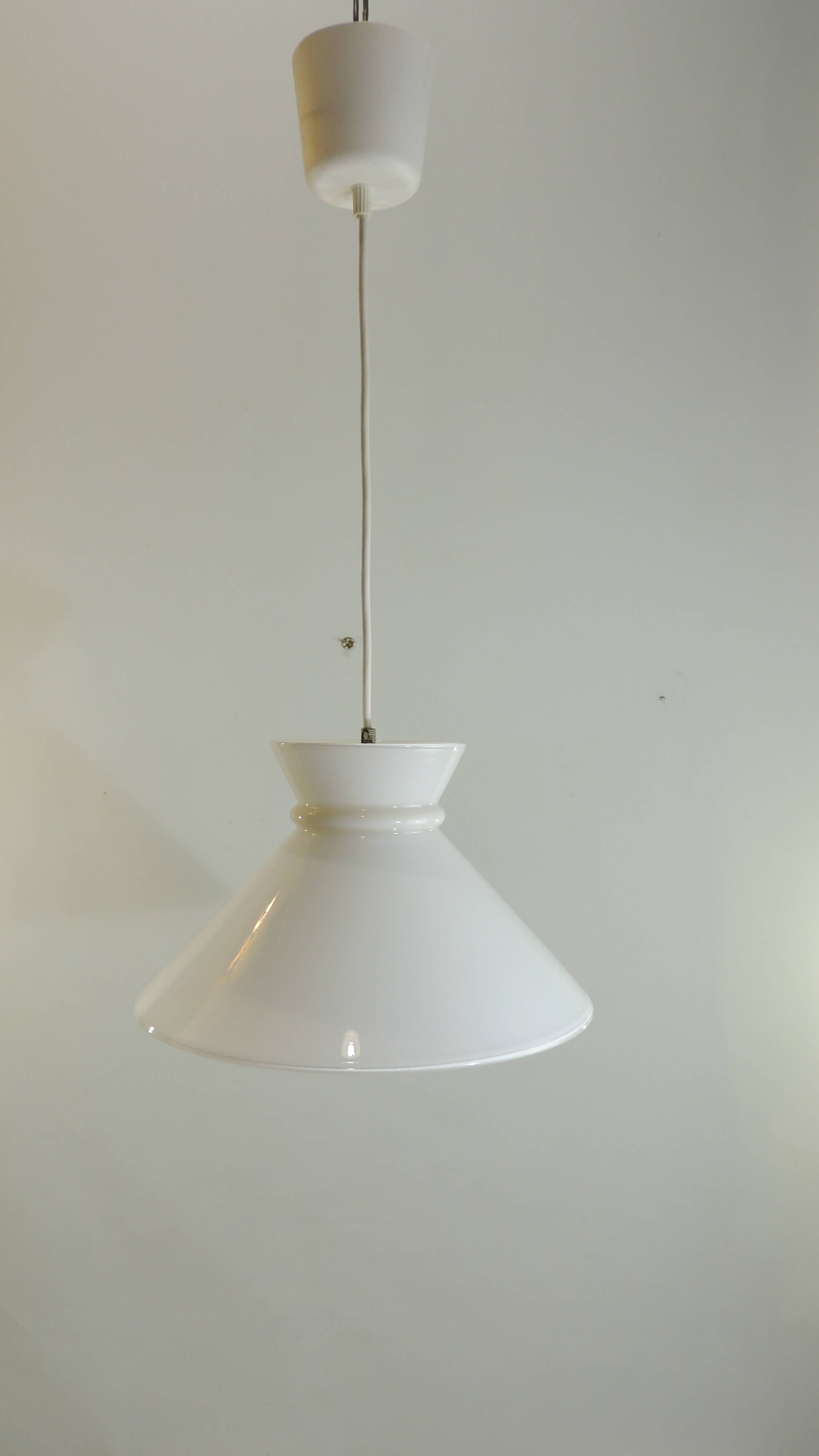 Suspension opaline blanche/vintage