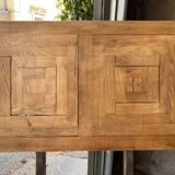Extendable monastery table