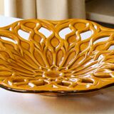 Large openwork majolica fruit bowl in earthenware.