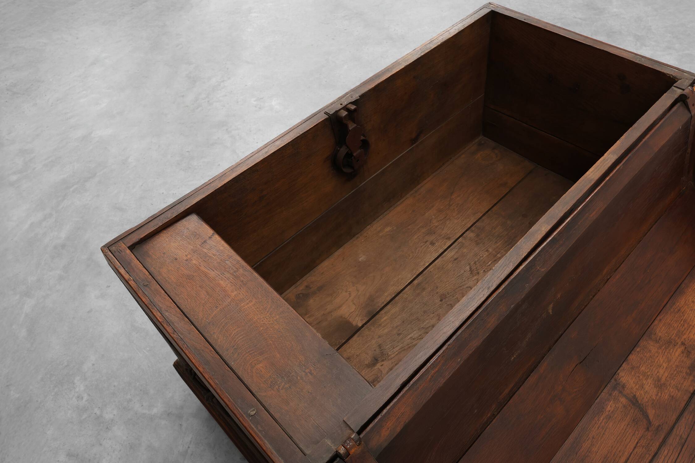 Large 18th Century Provincial oak Chest, France
