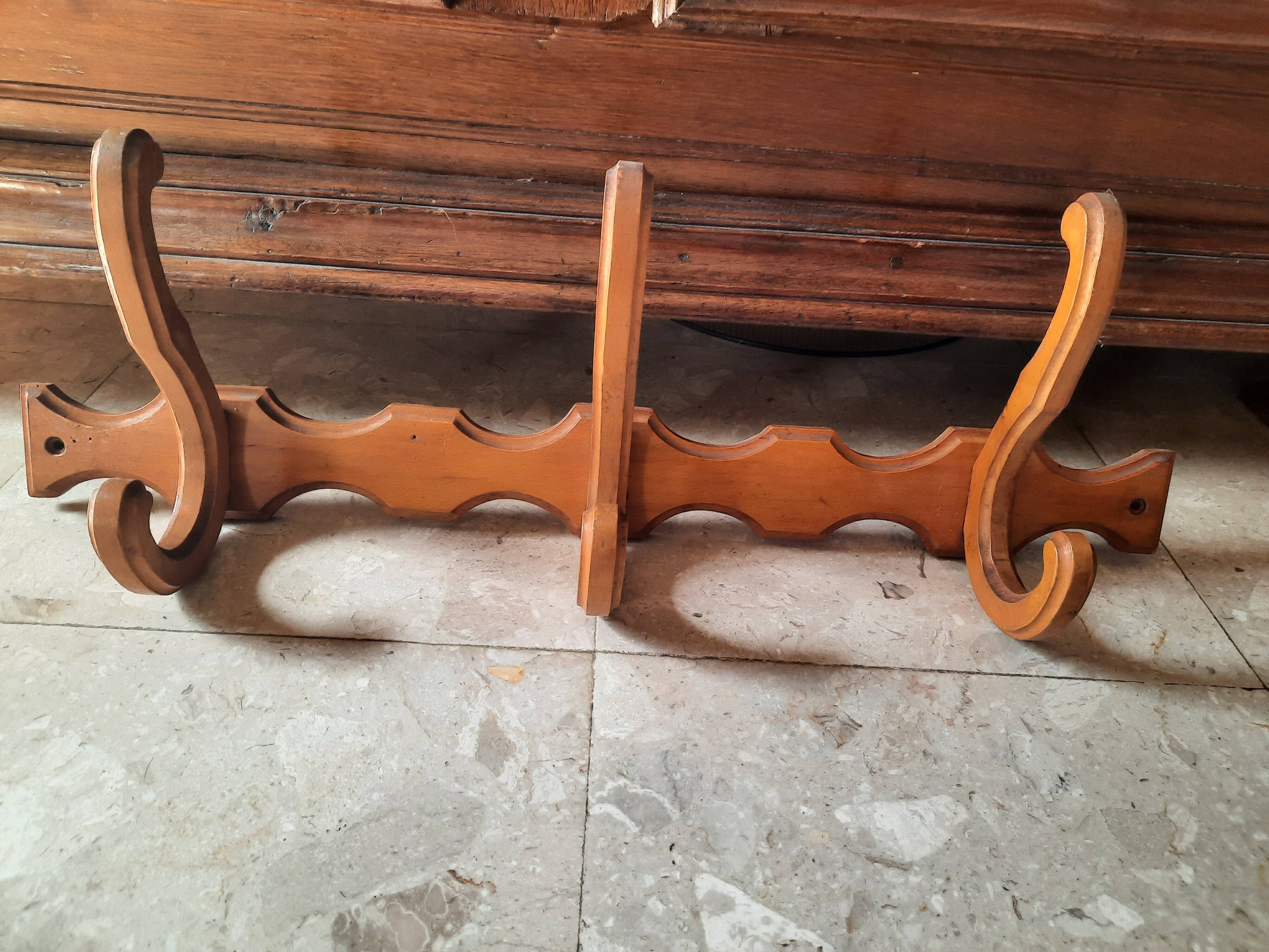 Wall Coat Rack