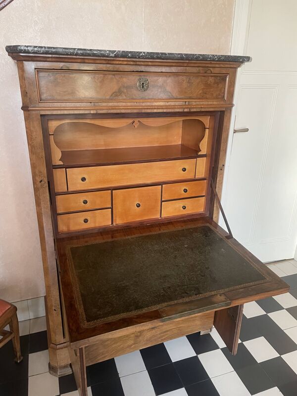 Secrétaire Noyer ancien Mi XIX
