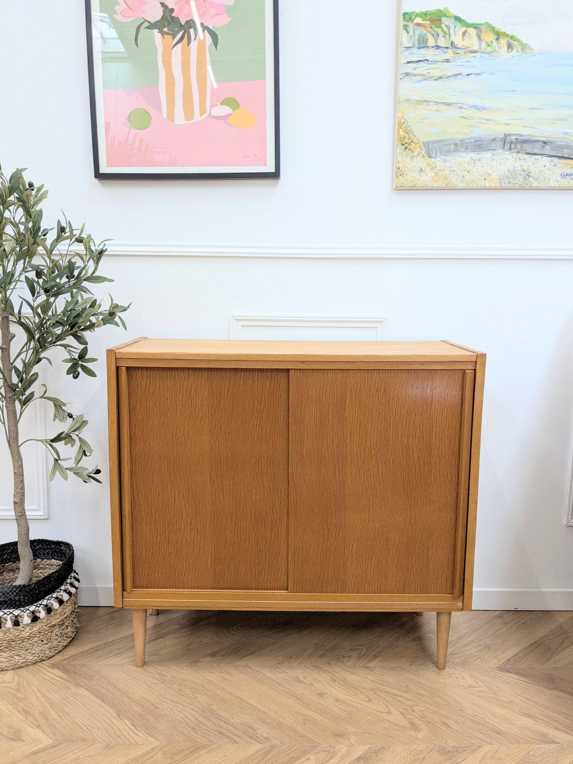 Vintage shallow sideboard