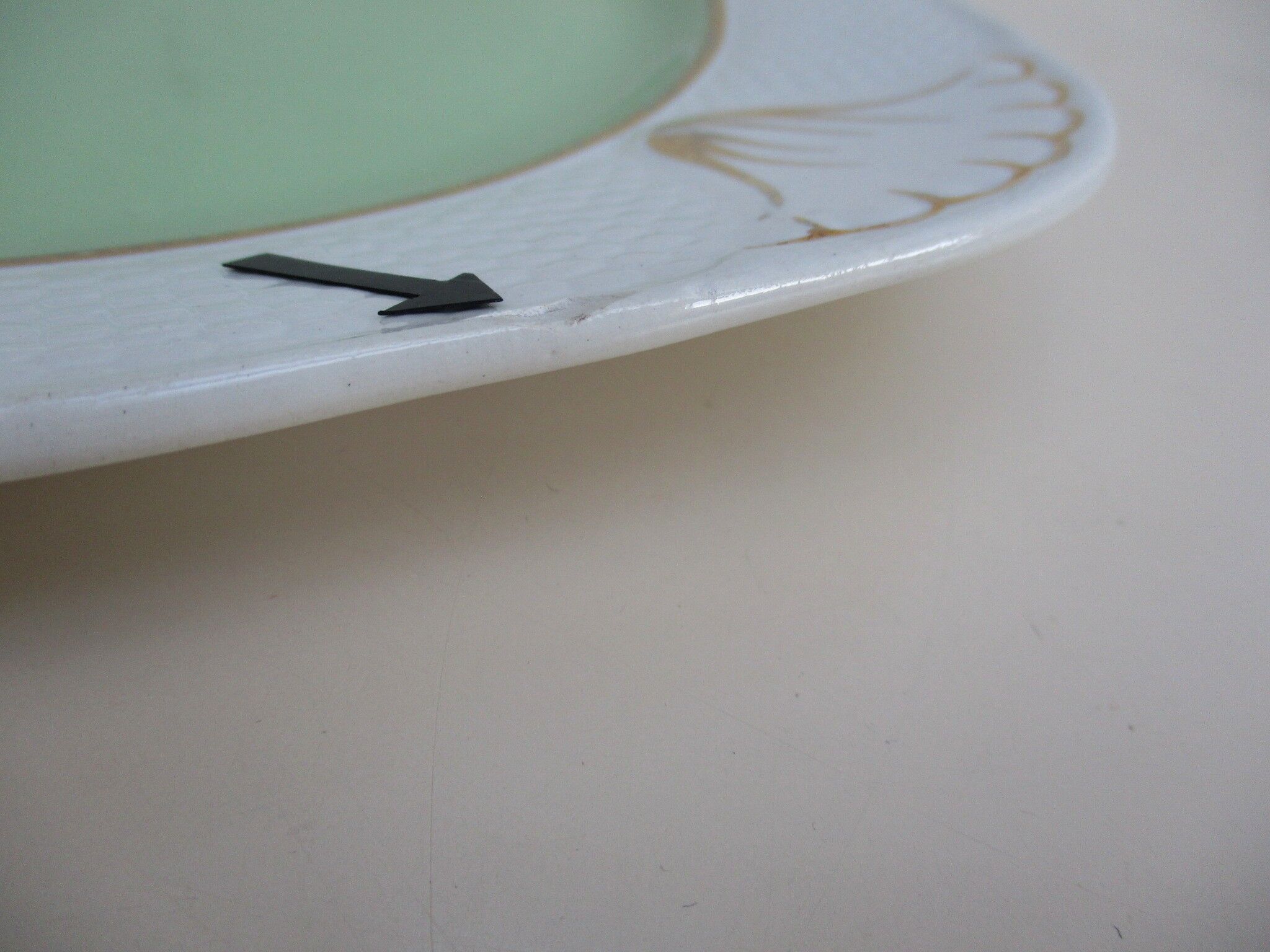 Serving dish, “L'Amandinoise” Excellence model.