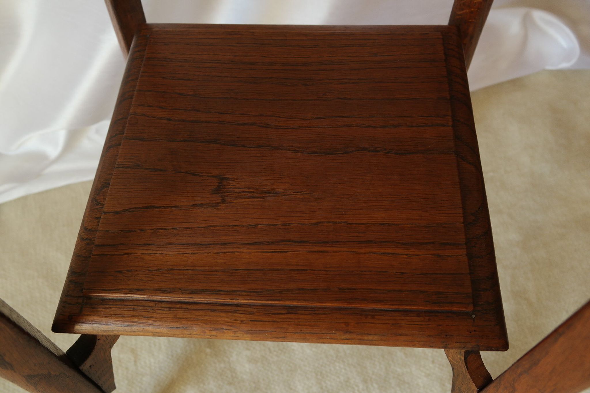 Oak stool from the early 20th century 110 x 46