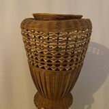 Vase, cache-pot vintage en rotin