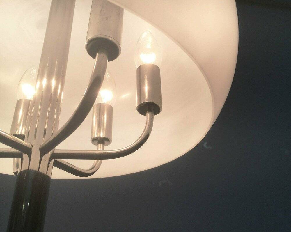 Italian space age floor lamp from the mid-century, 1960s