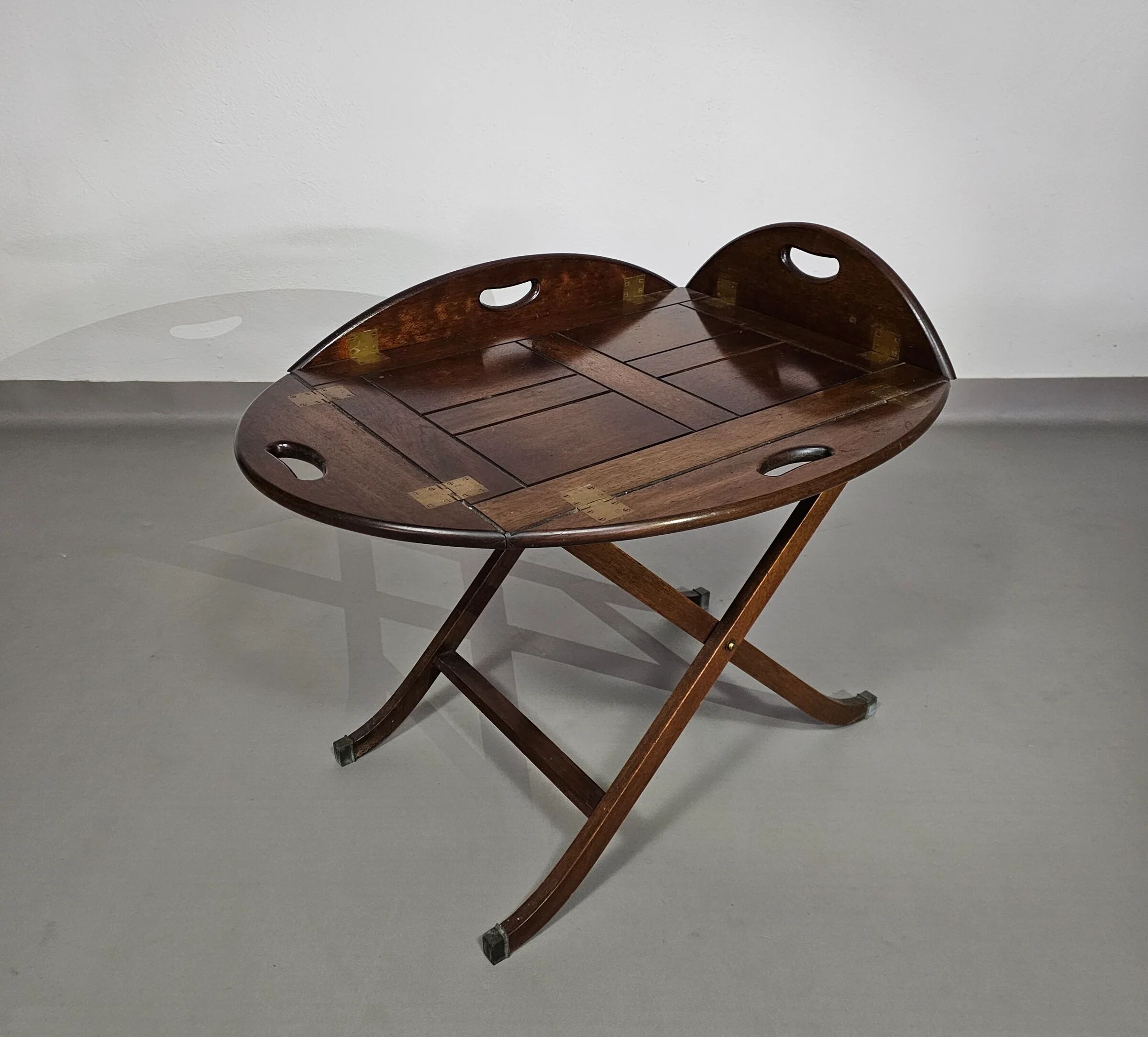 Plateau de service/plateau de majordome/table d'appoint pliable victorienne