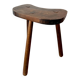 Tabouret tripode haut en bois massif