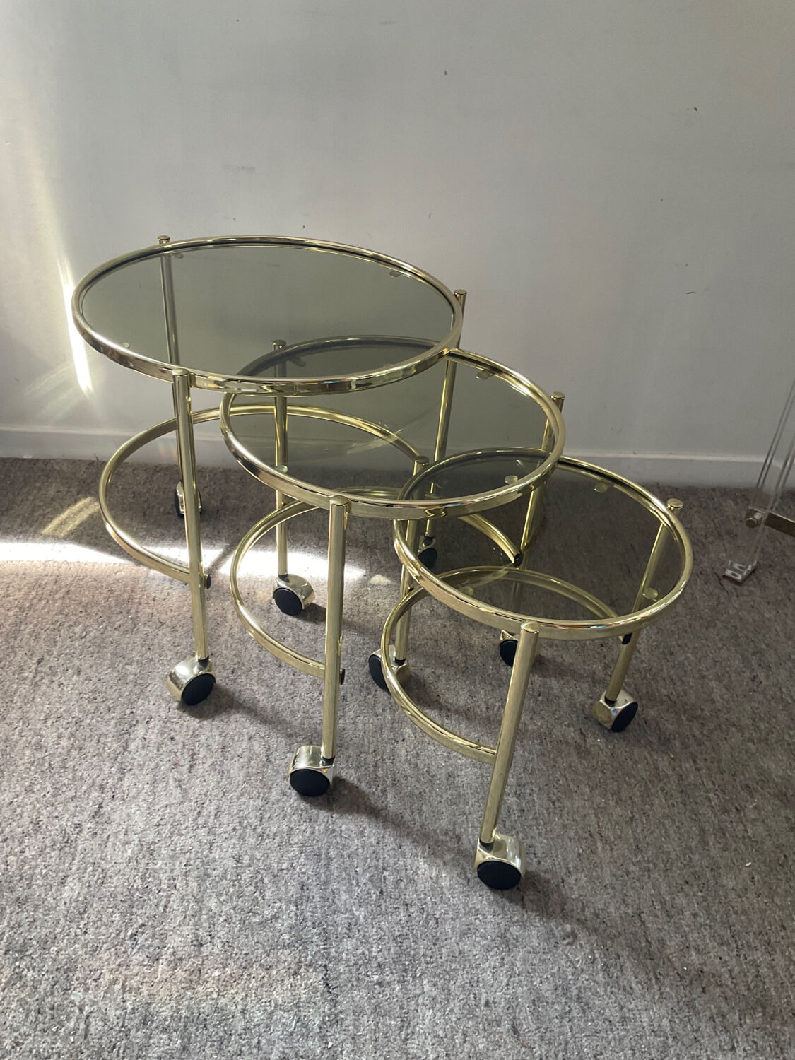 Series of 3 vintage nesting tables from the 70s-80s
