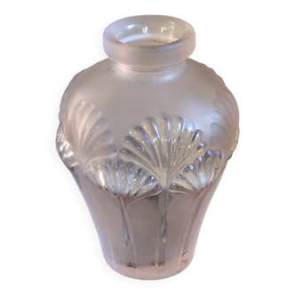 Pink glass vase