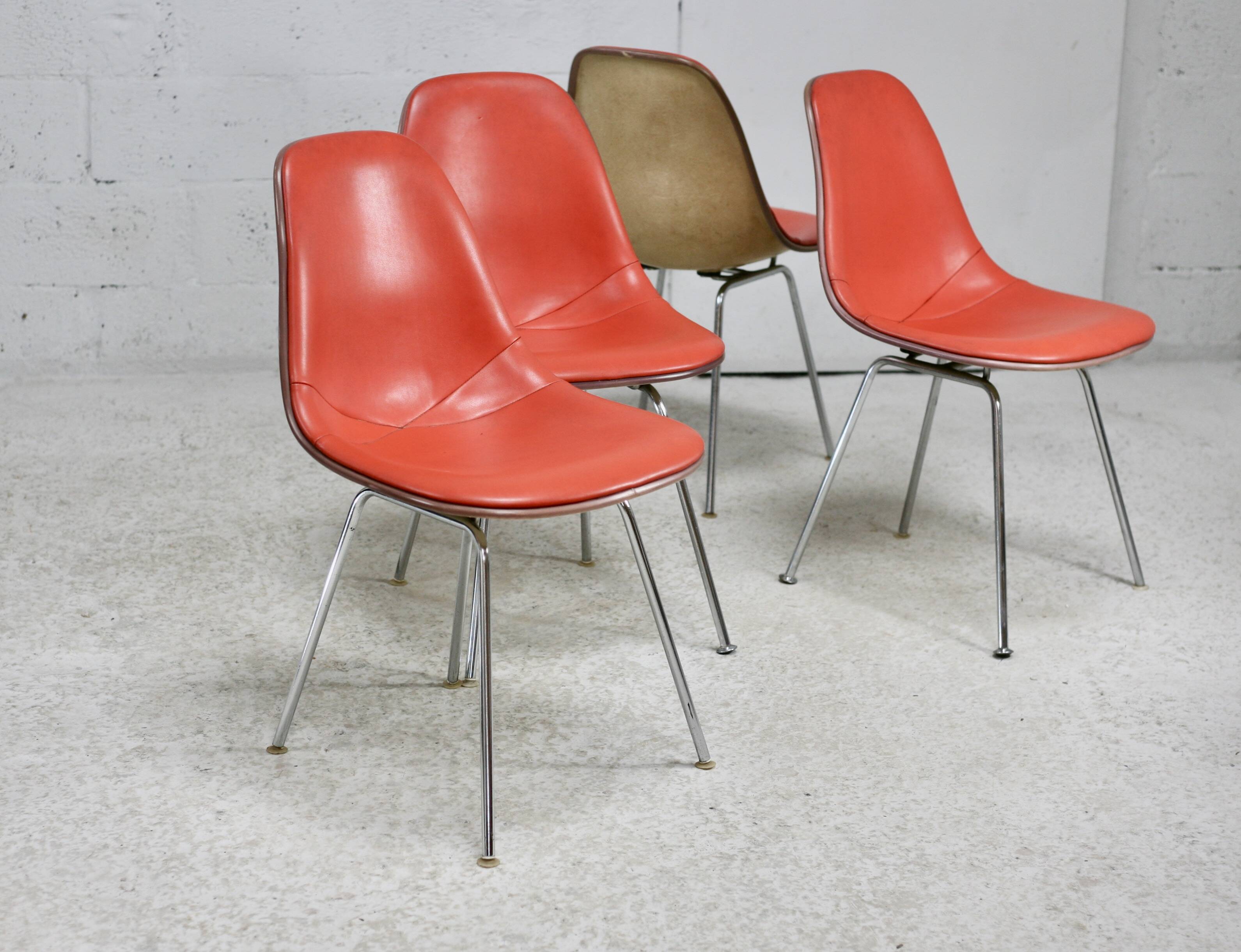 Ray & Charles Eames, Herman Miller edition, set of 4 orange chairs. Circa 1960