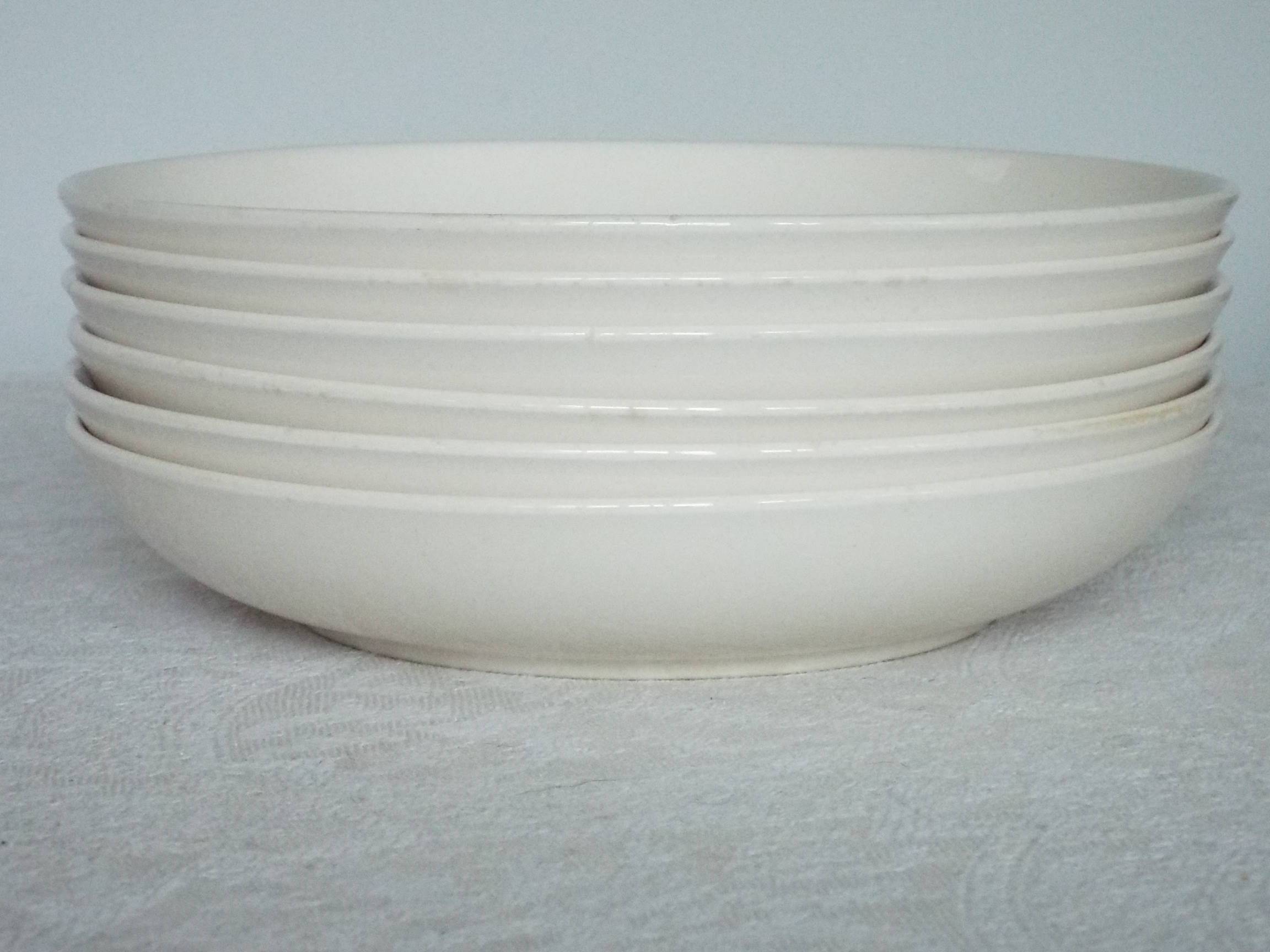 6 Villeroy and Boch Ophélia soup plates
