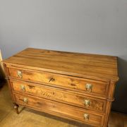 Commode d'époque Louis XVI en Noyer Blond