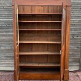 Library in mahogany period directory