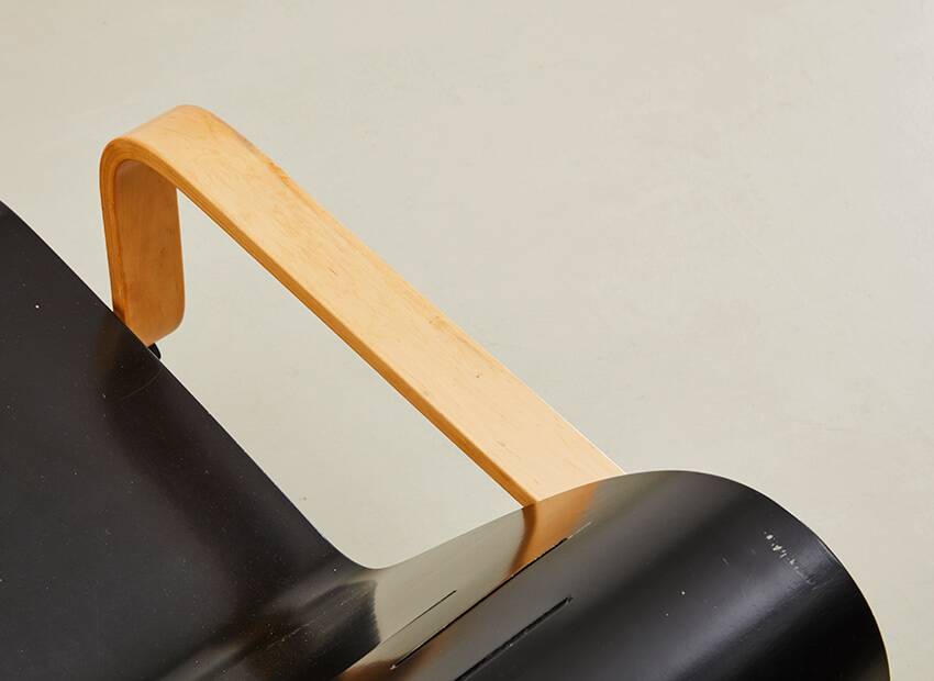 Alvar Aalto Paimio No 41 Lounge Chair for Artek Finland 1931