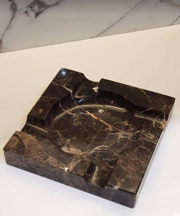 Cendrier en marbre