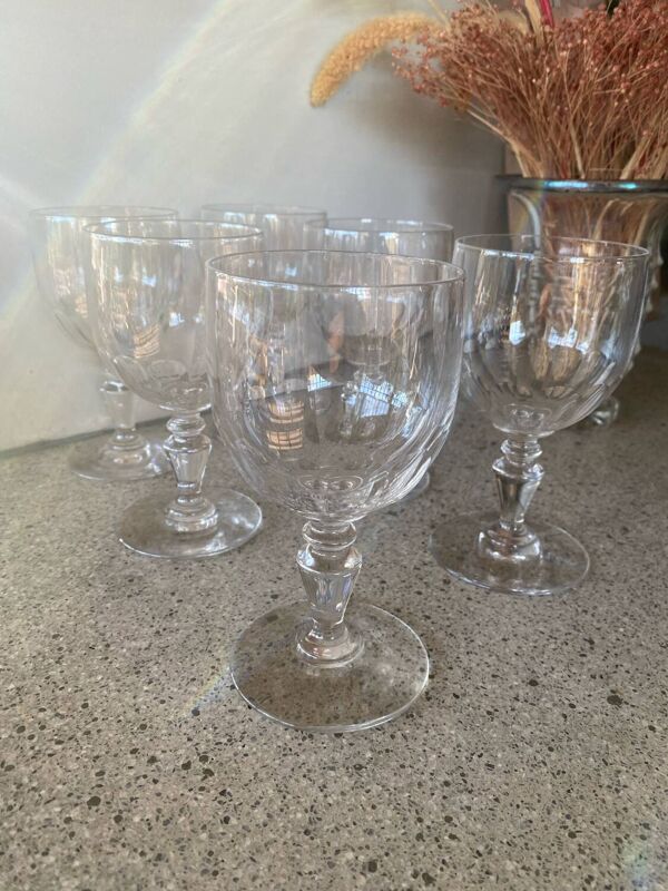 Série de 6 grands verres à vin cristal Baccarat modèle ballon