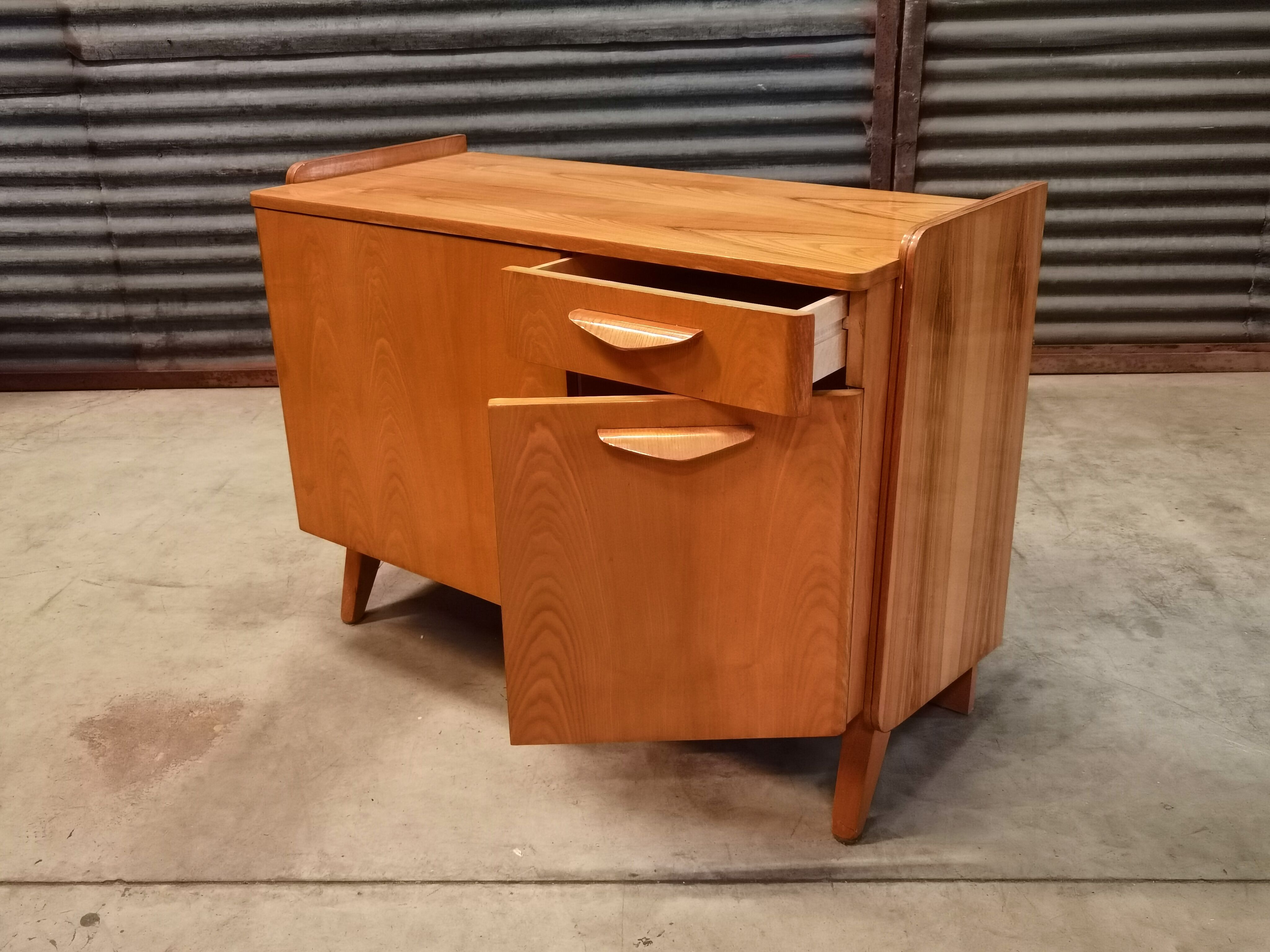 Buffet František Jirák to Tatra Nabytok