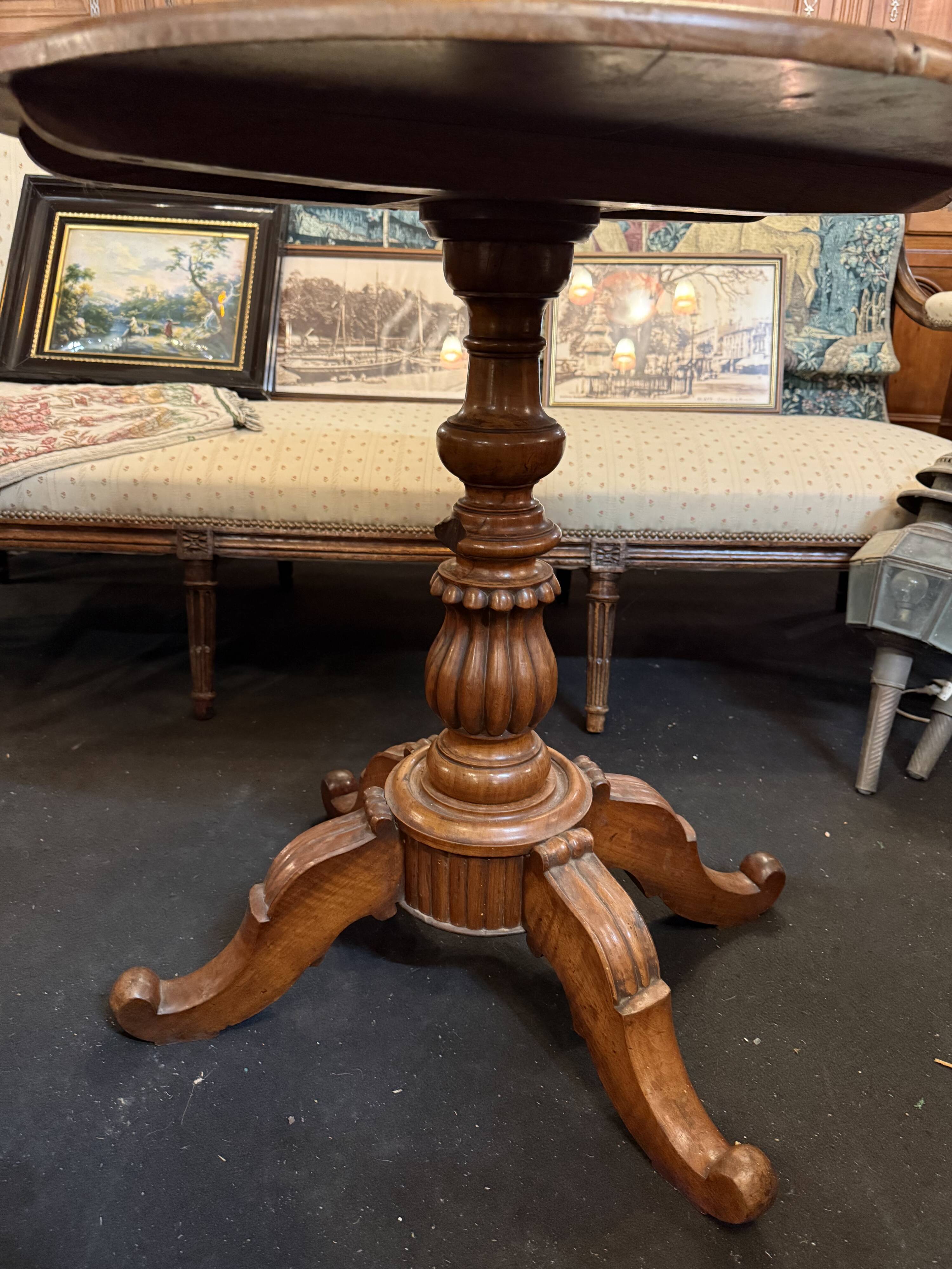 Louis Philippe walnut gueridon