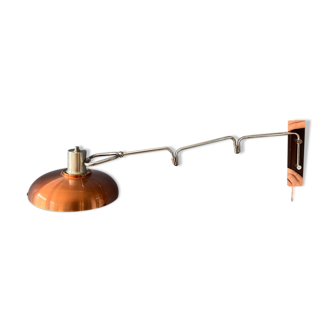 Lakro swingarm wall lamp