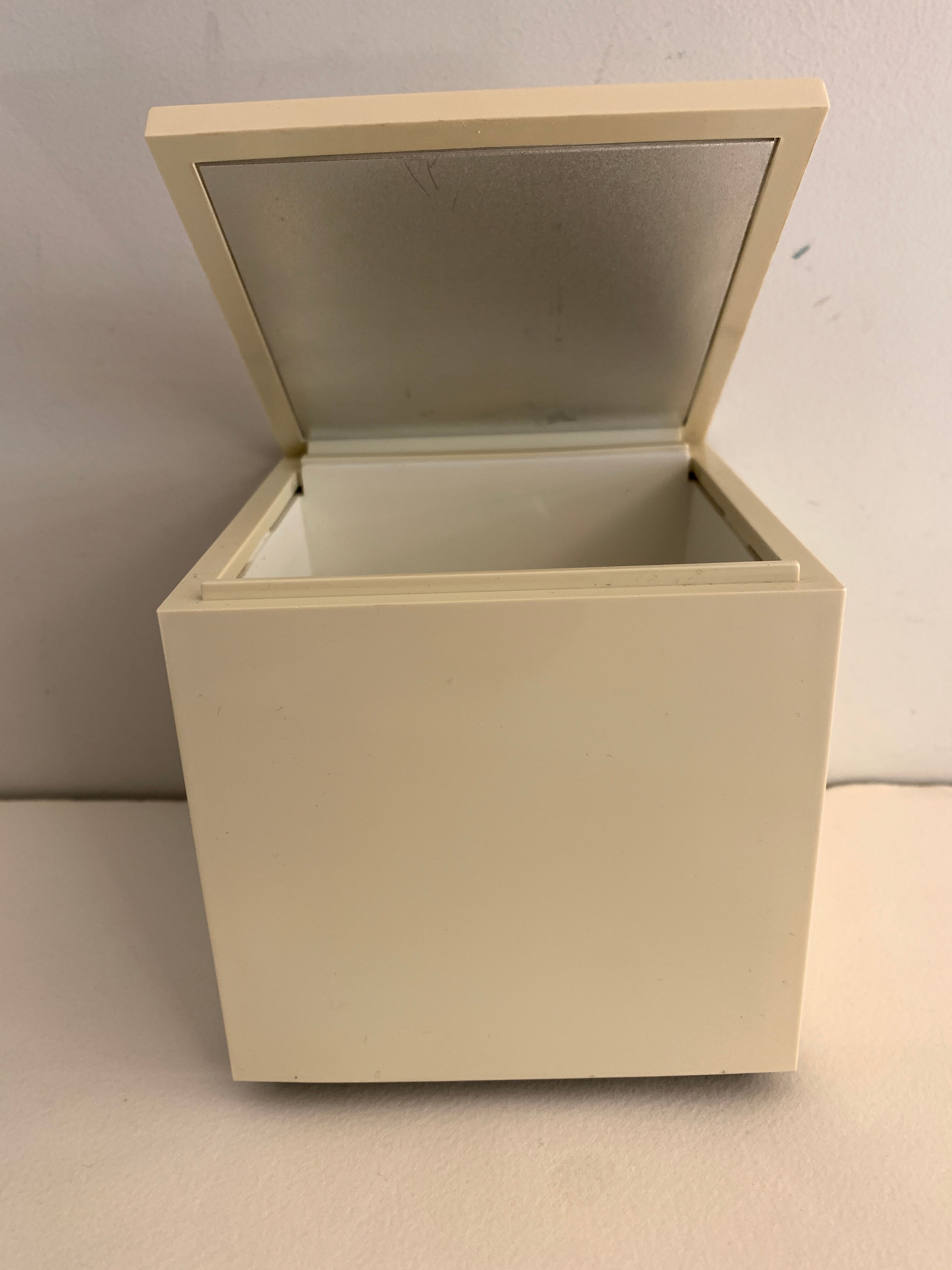 Italian cube lamp Cuboluce, first edition of 1972