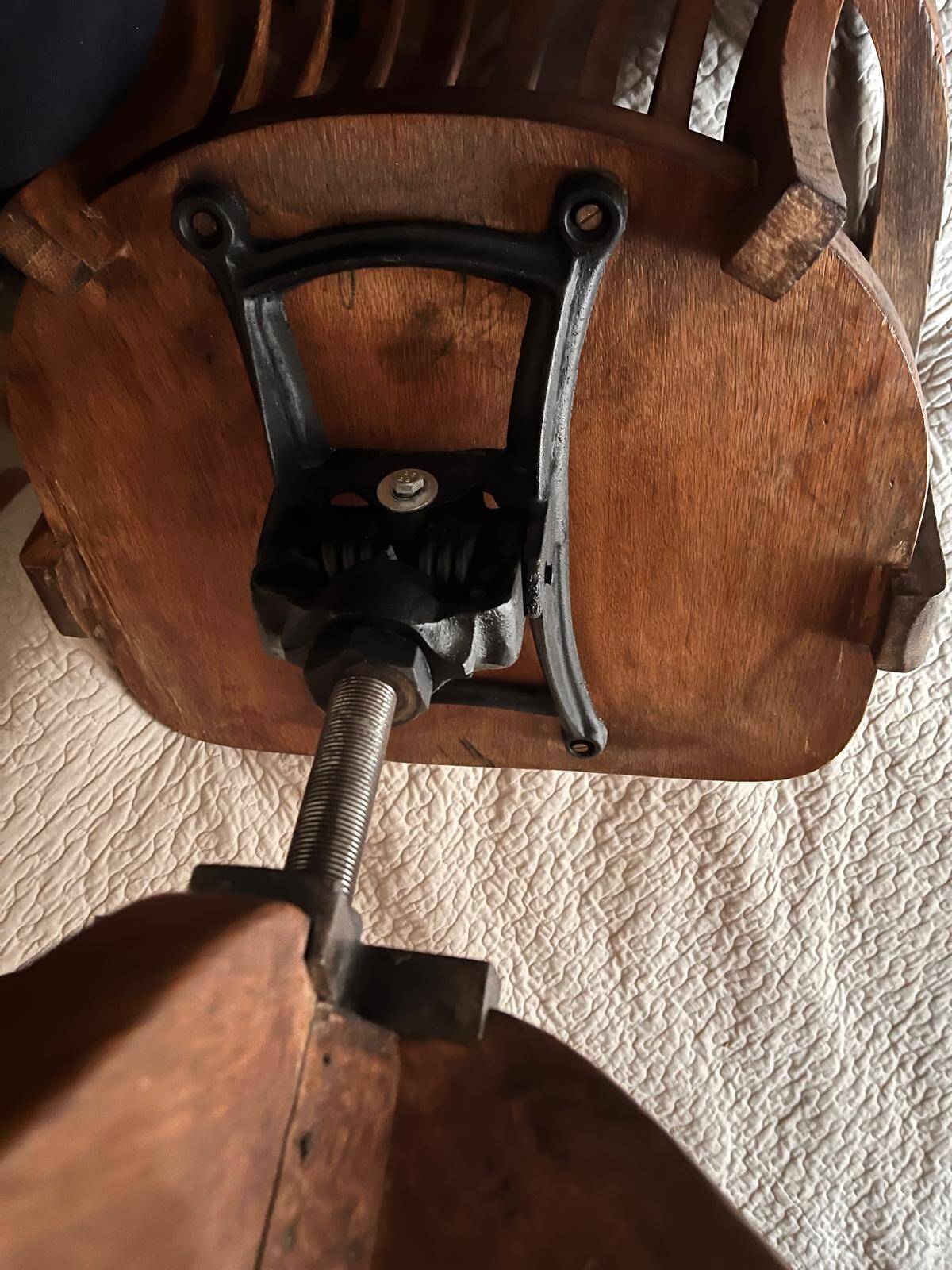 Classic vintage swivel office armchair (1950s–1970s)