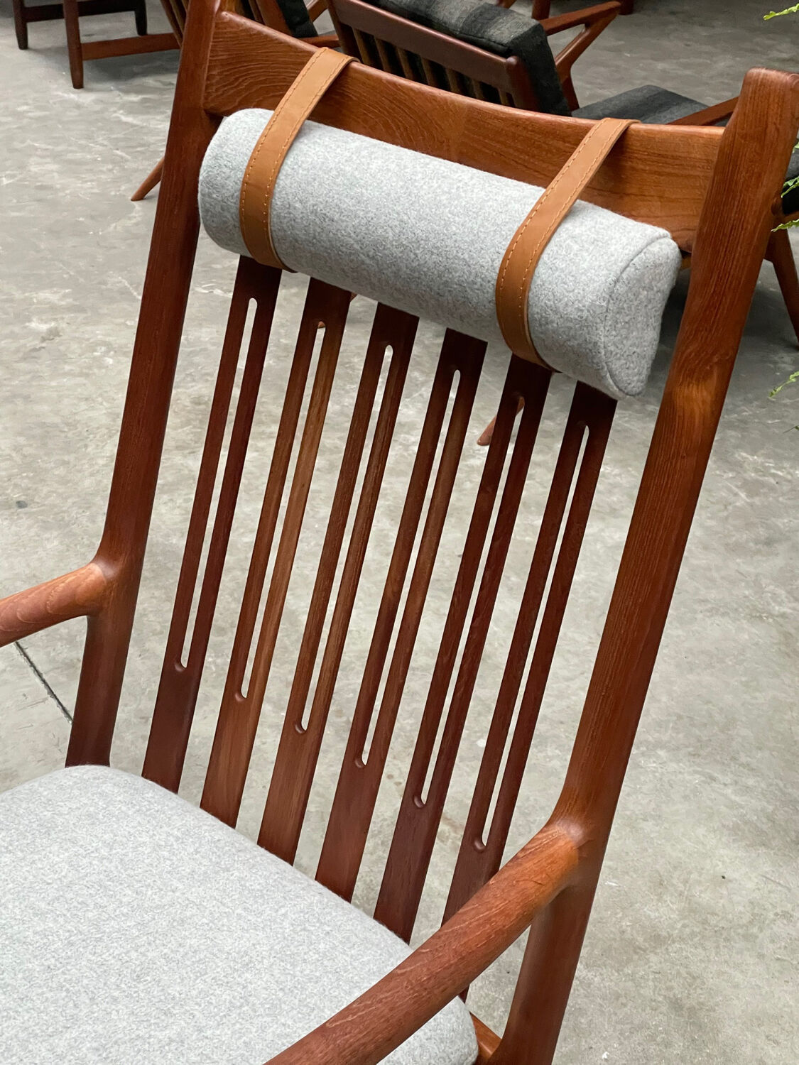 Rocking chair by Hans Olsen for Juul Kristensen in grey felt