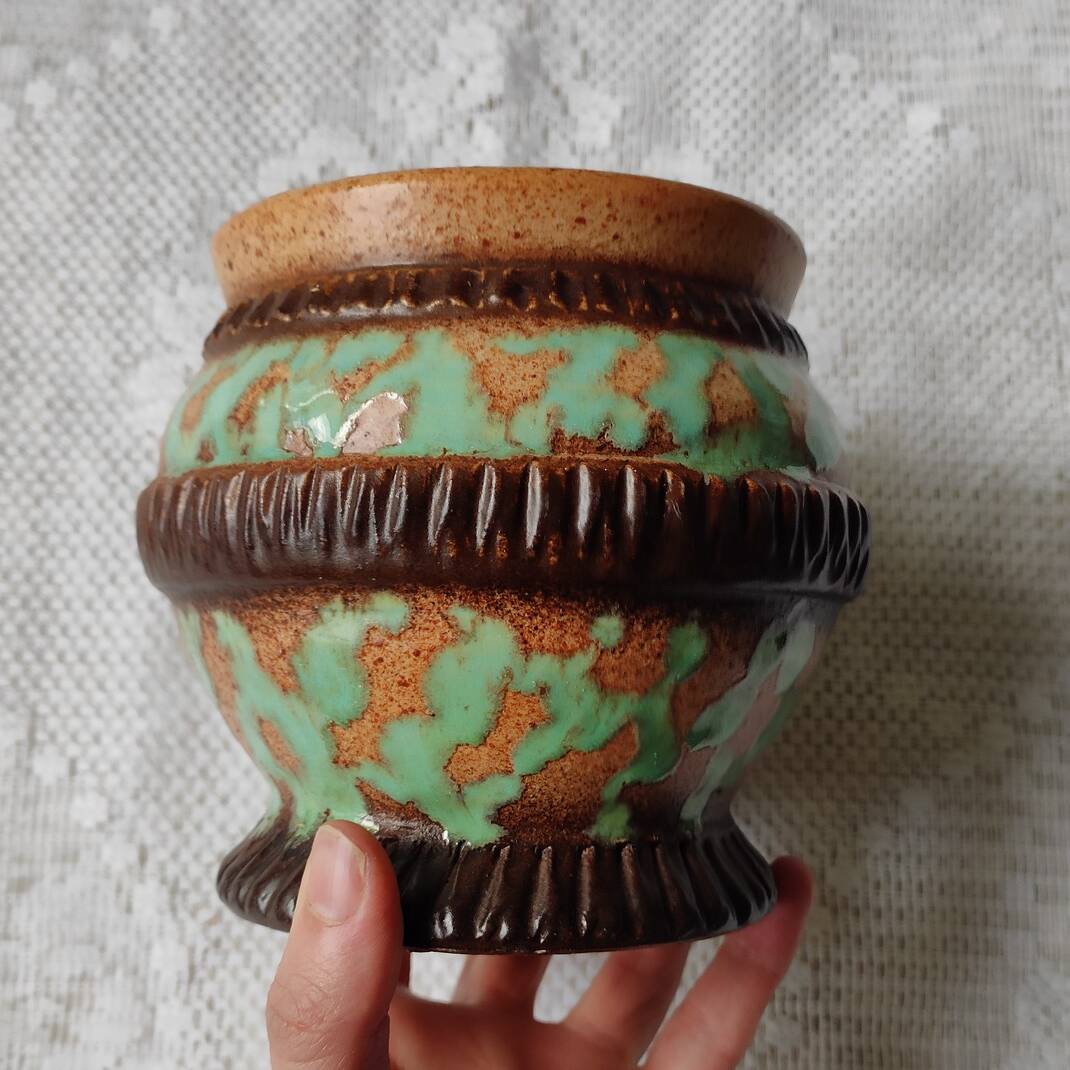 Mint green enamel pot/vase