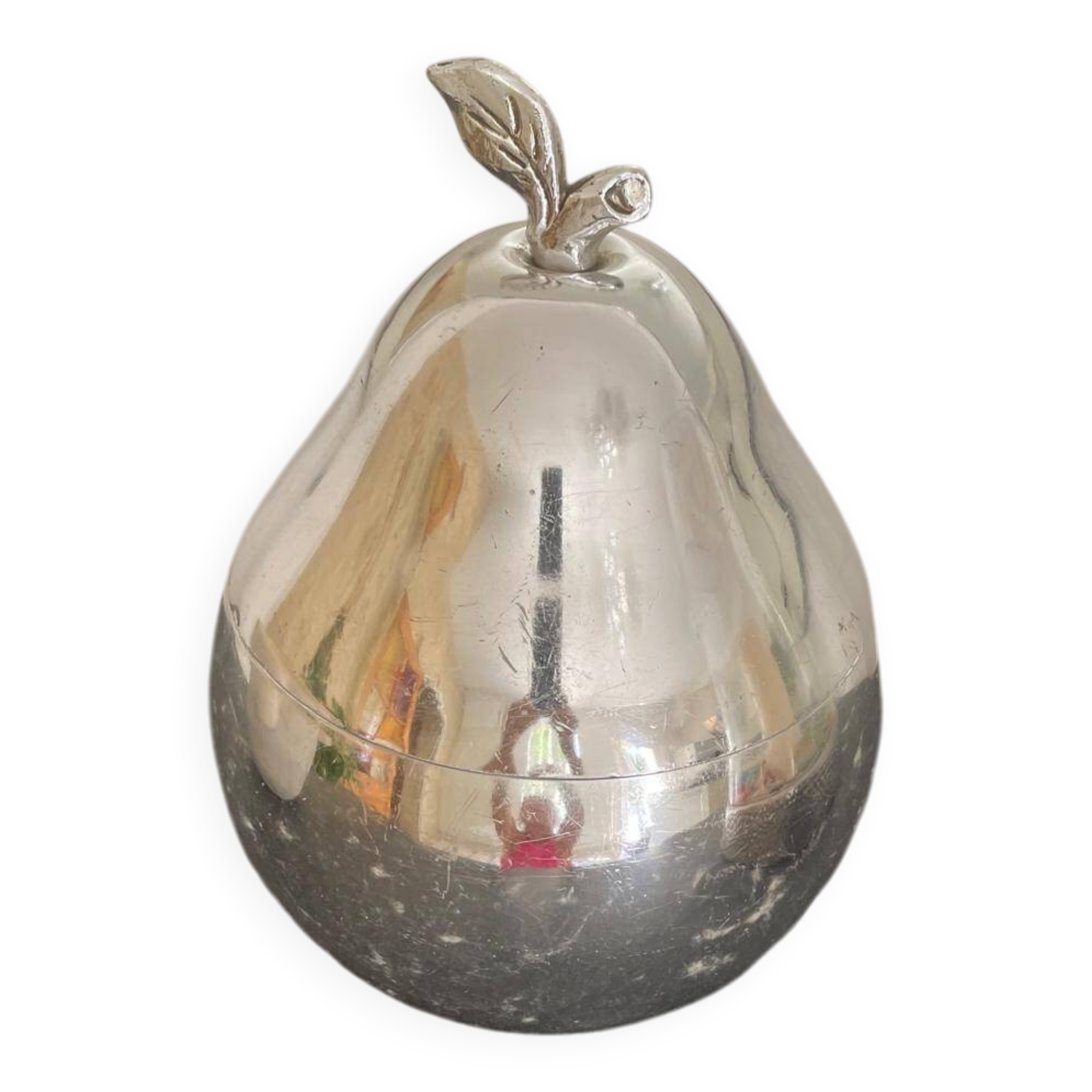 Silver metal ice bucket