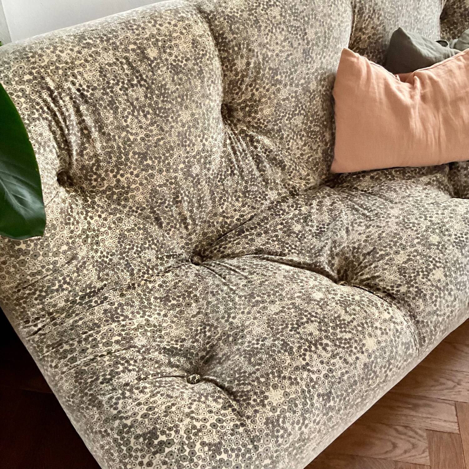 Kali Ligne Roset vintage sofa from the 70s