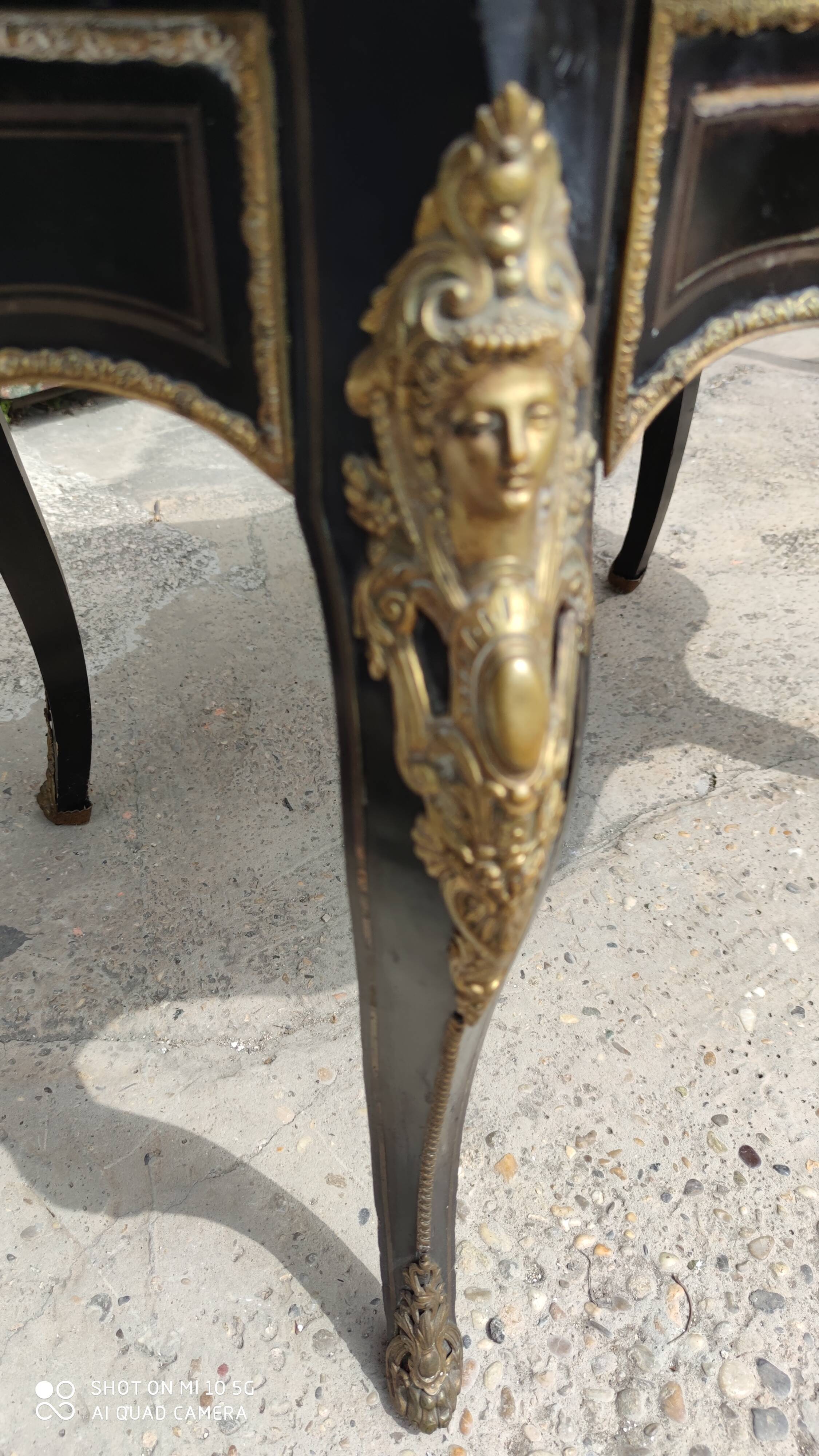 Table desk middle marquetry called "Boulle" napoleon III era