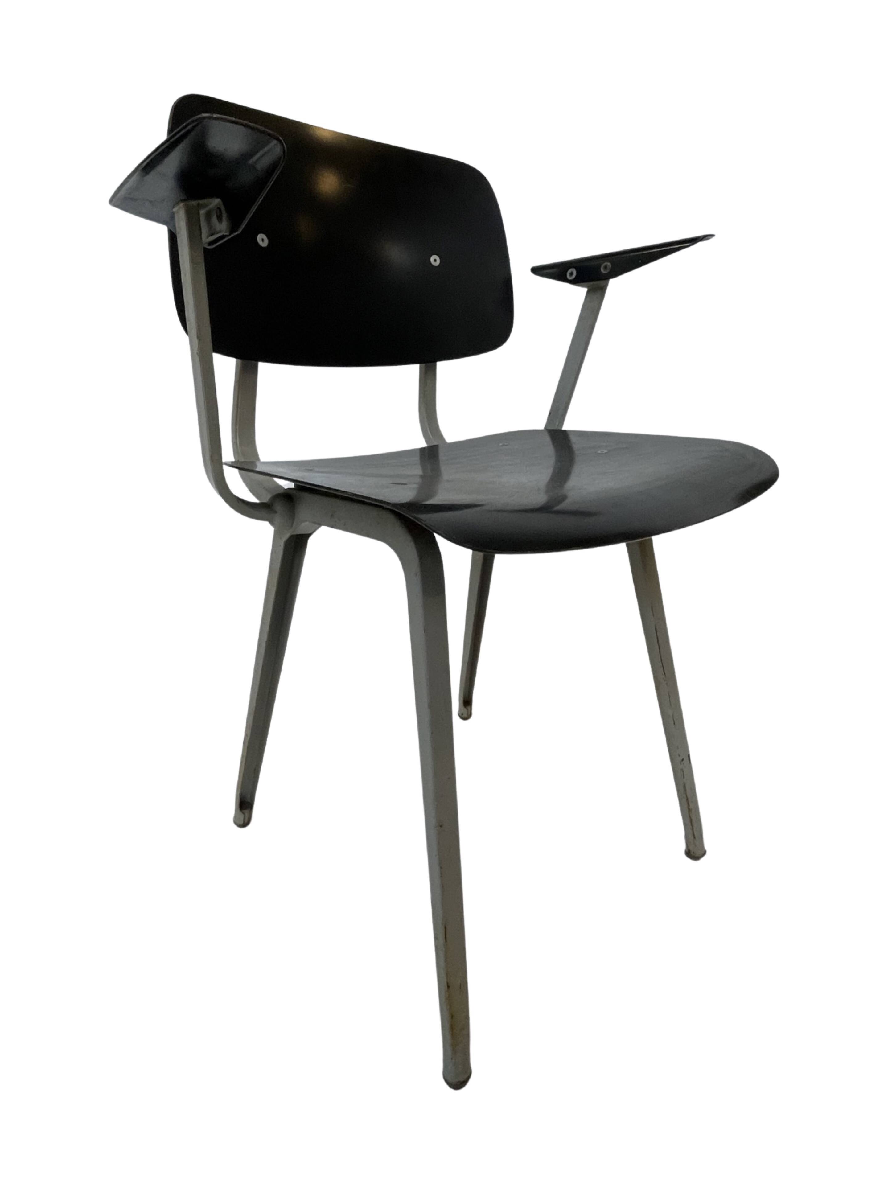 Friso Kramer Revolt arm chair for Ahrend de Cirkel 1953