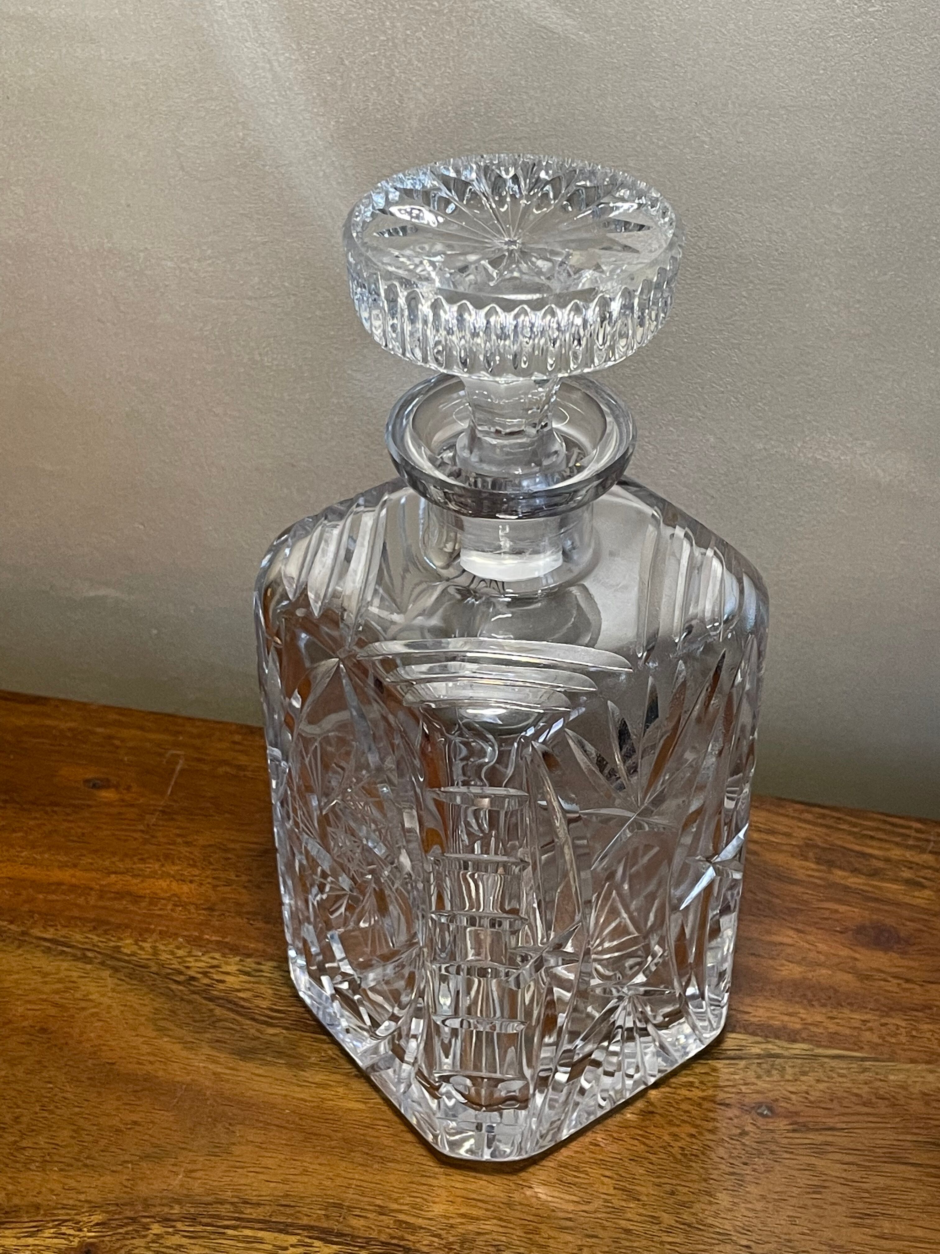 Carbed glass decanter
