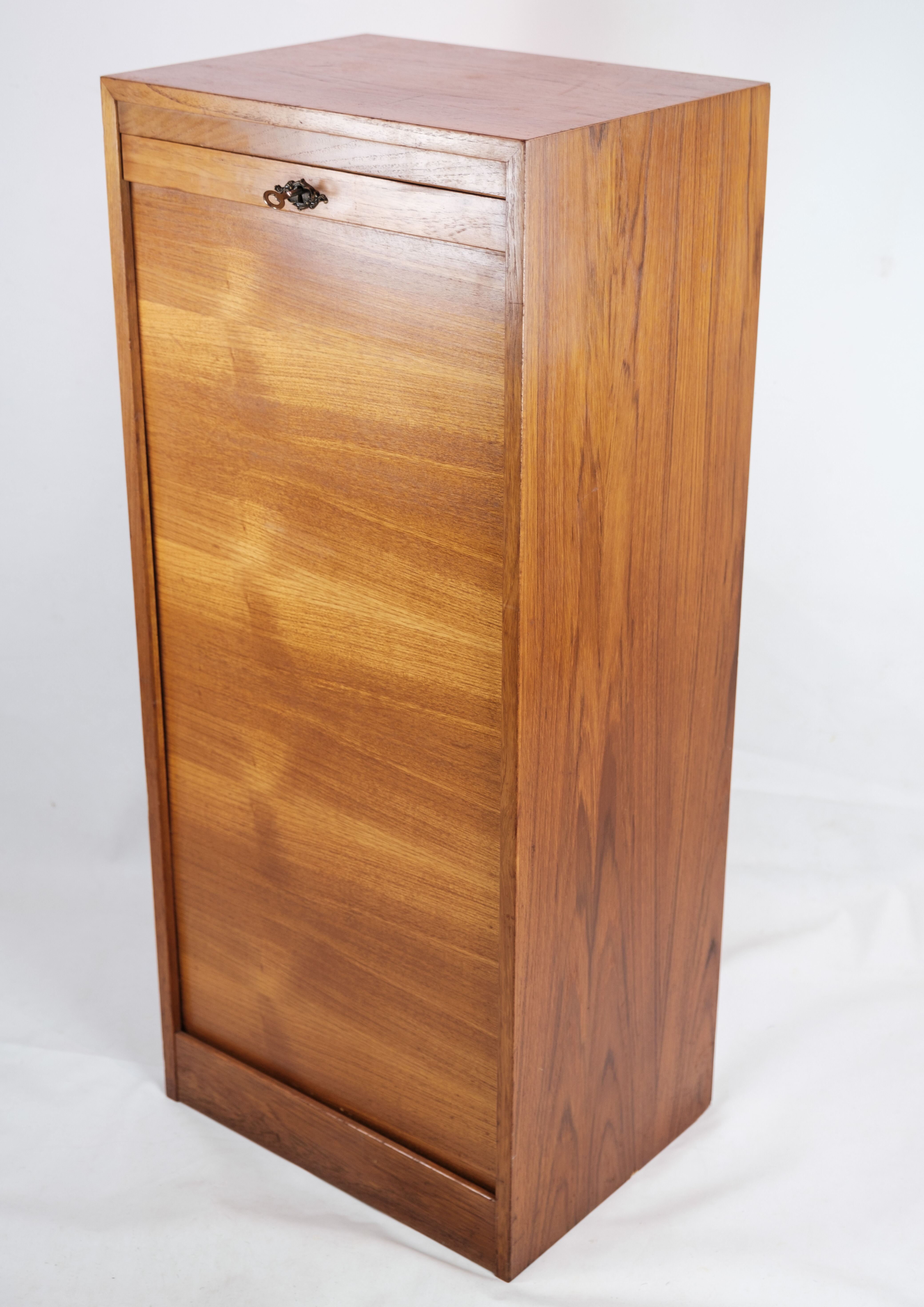 Jalousie Cabinet with Pull-Out Drawers in Teak Wood from the 1960s