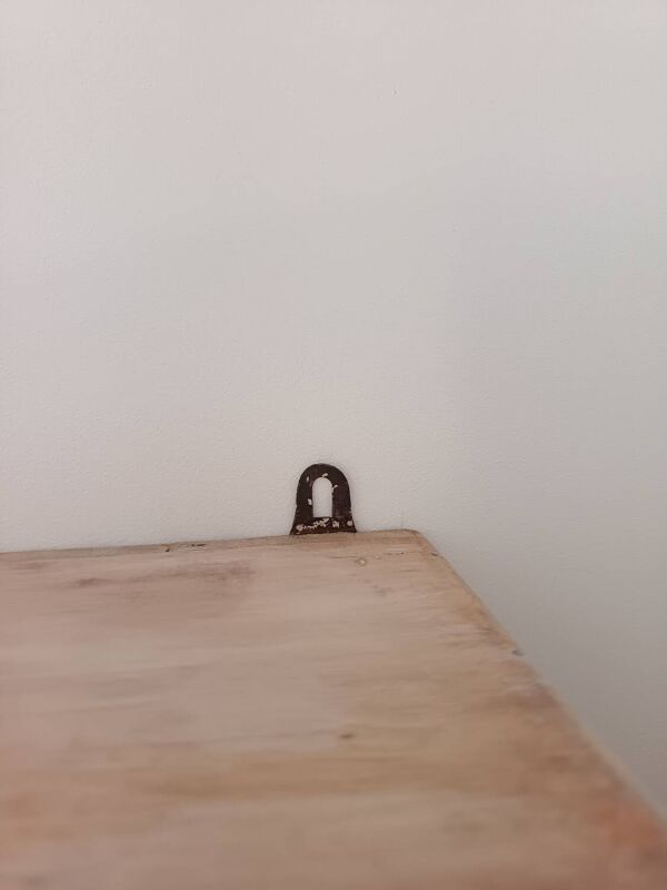 Armoire à pharmacie