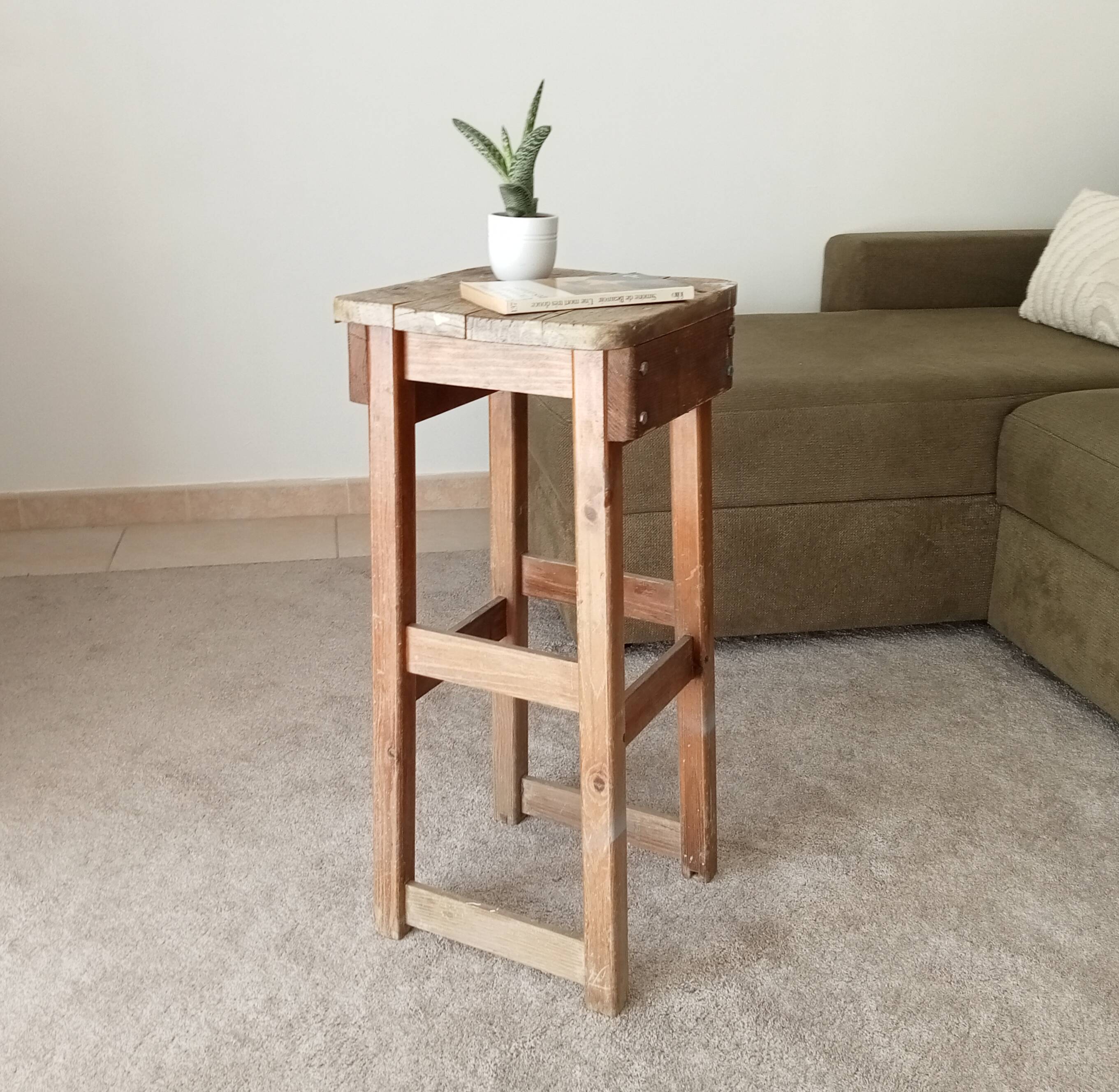 Tabouret ancien de peintre