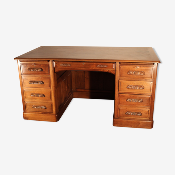 Bureau 1900 de direction