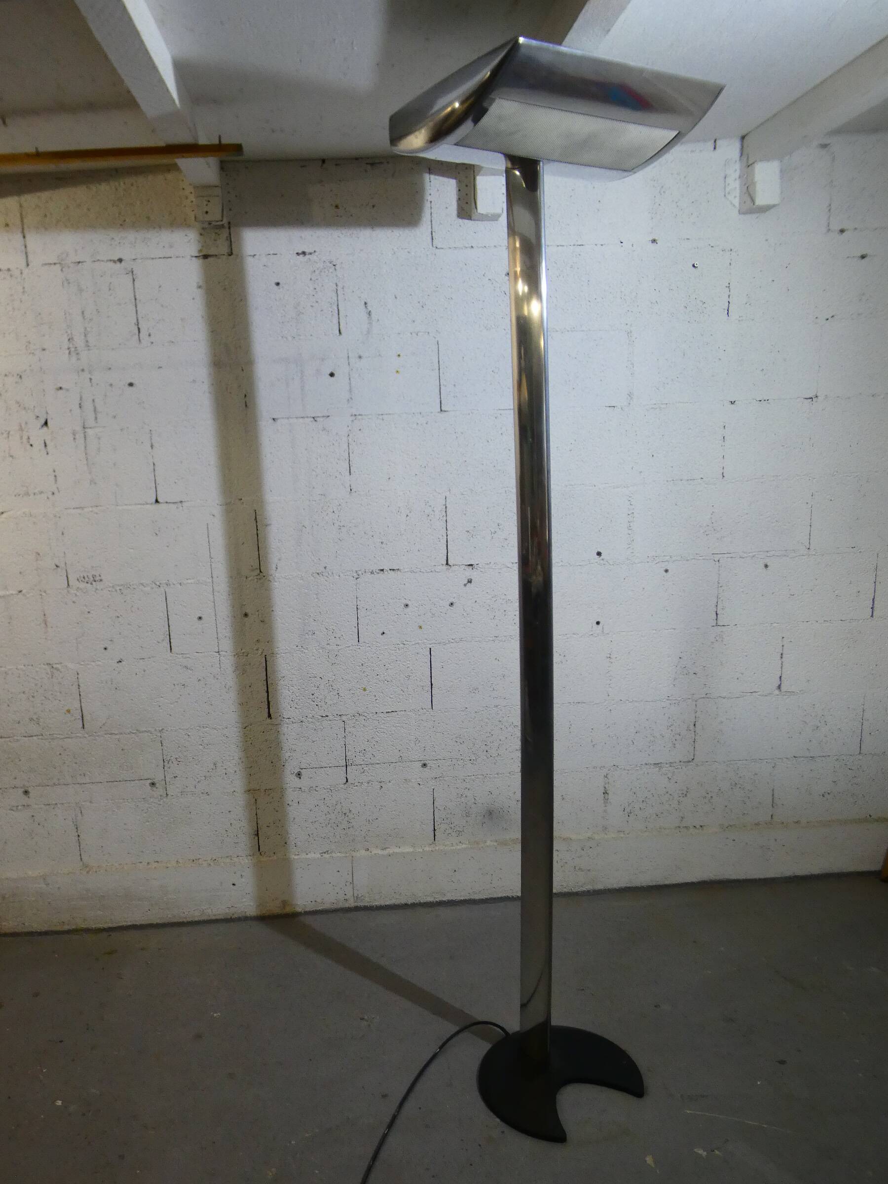 Lampadaire Moderniste en aluminium poli