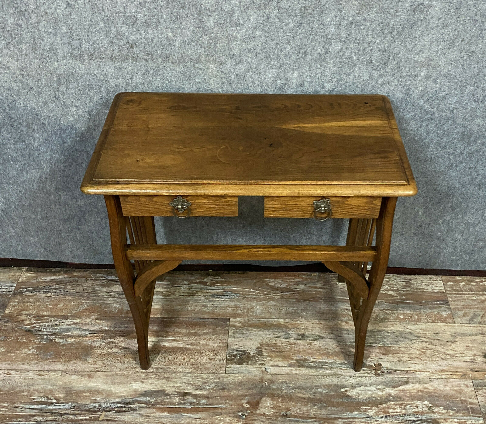 Office Nancéien Art Nouveau era in blond oak around 1900