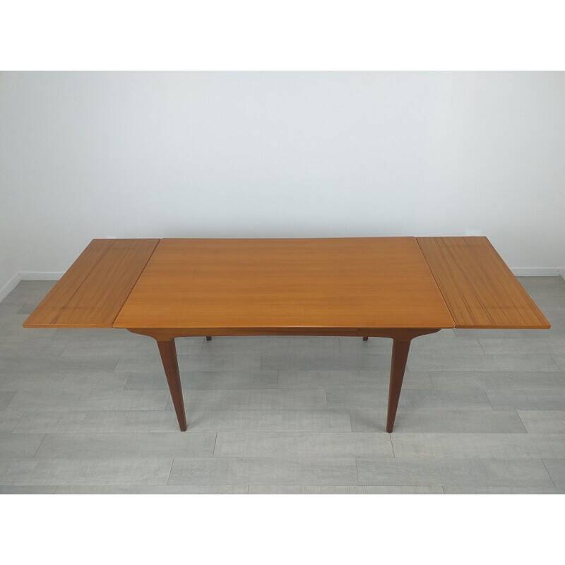 Vintage scandinavian table lb kofod larsen teak made in denmark