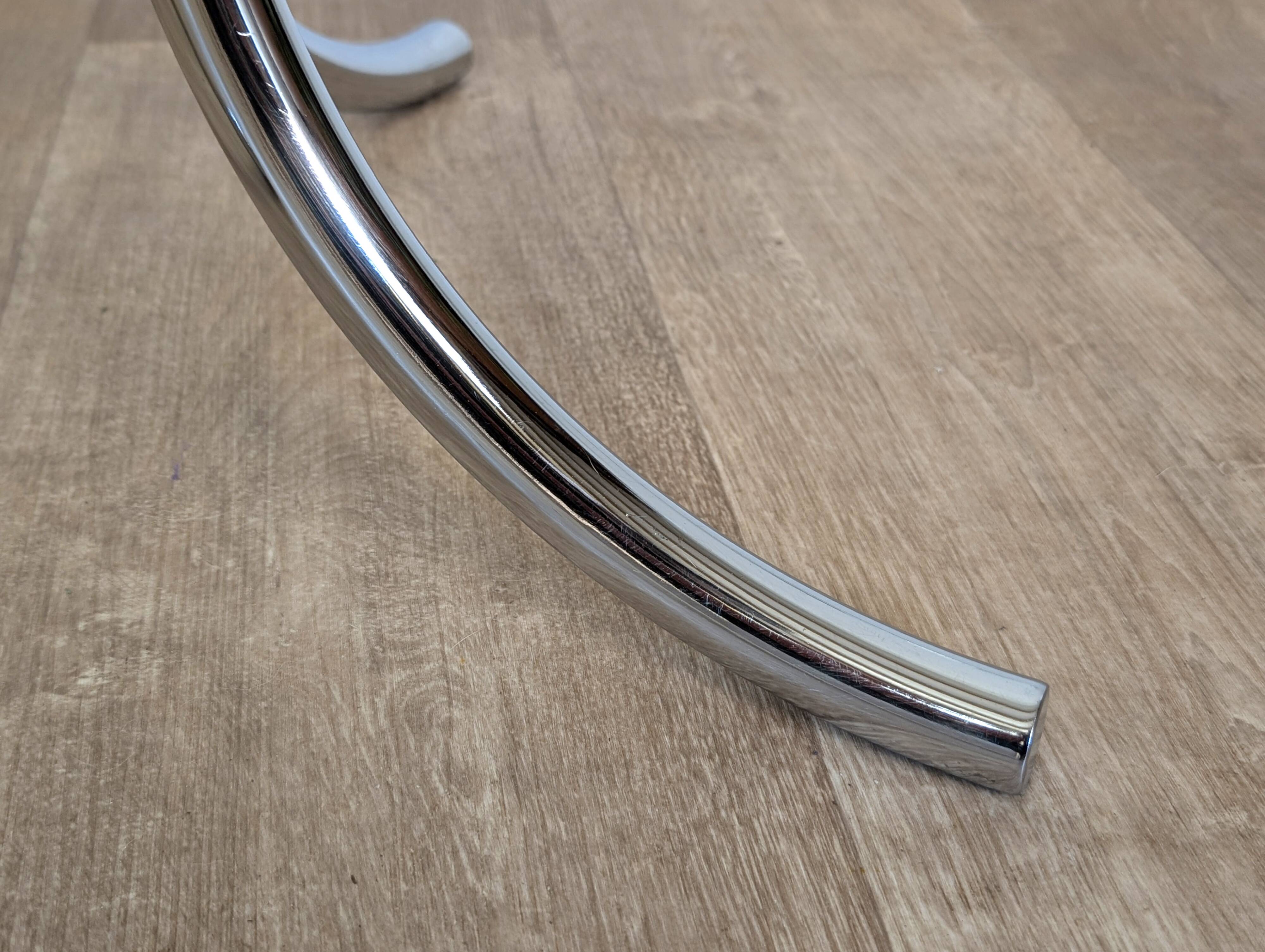 Chrome parrot coat rack