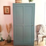 Armoire parisienne