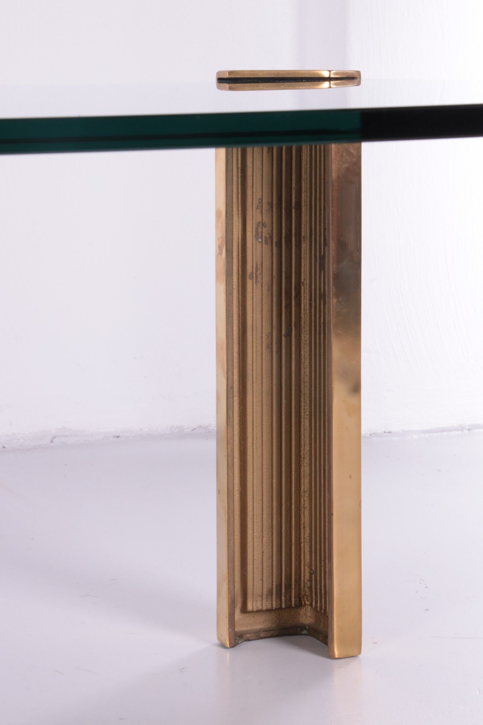 Coffee table T14 design by Peter Ghyczy 1970