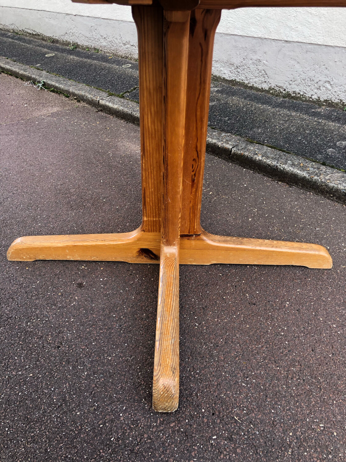 Baumann pine dining table