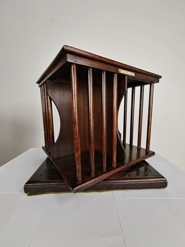 Bibliothèque/moulin à livres miniature ancien, vers 1900