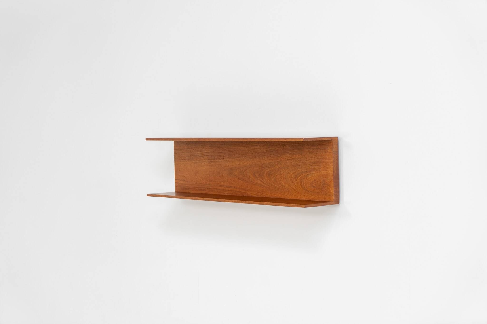 Wall shelf by Walter Wirz for Wilhelm Renz