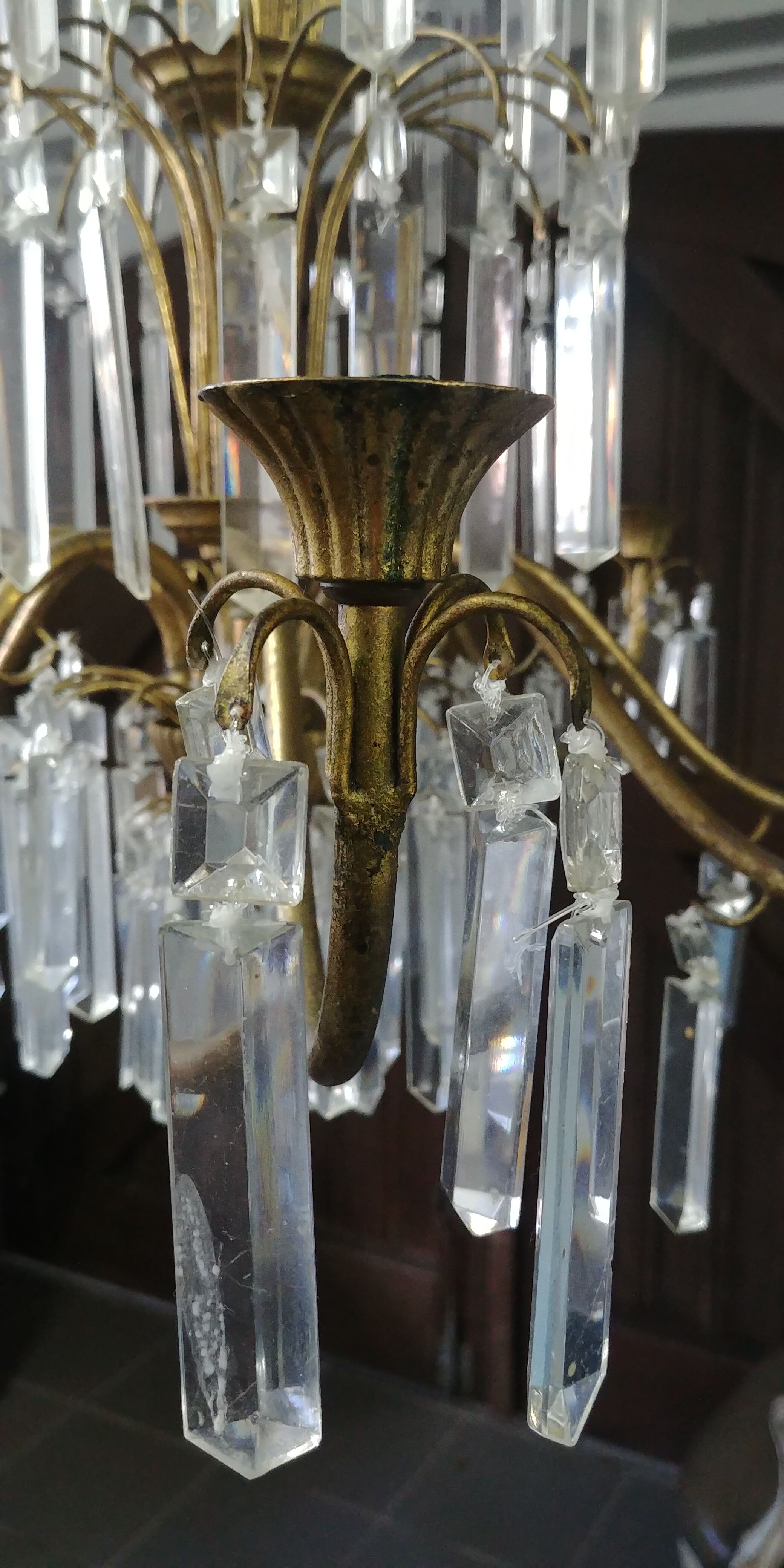 Lustre en laiton et pampilles