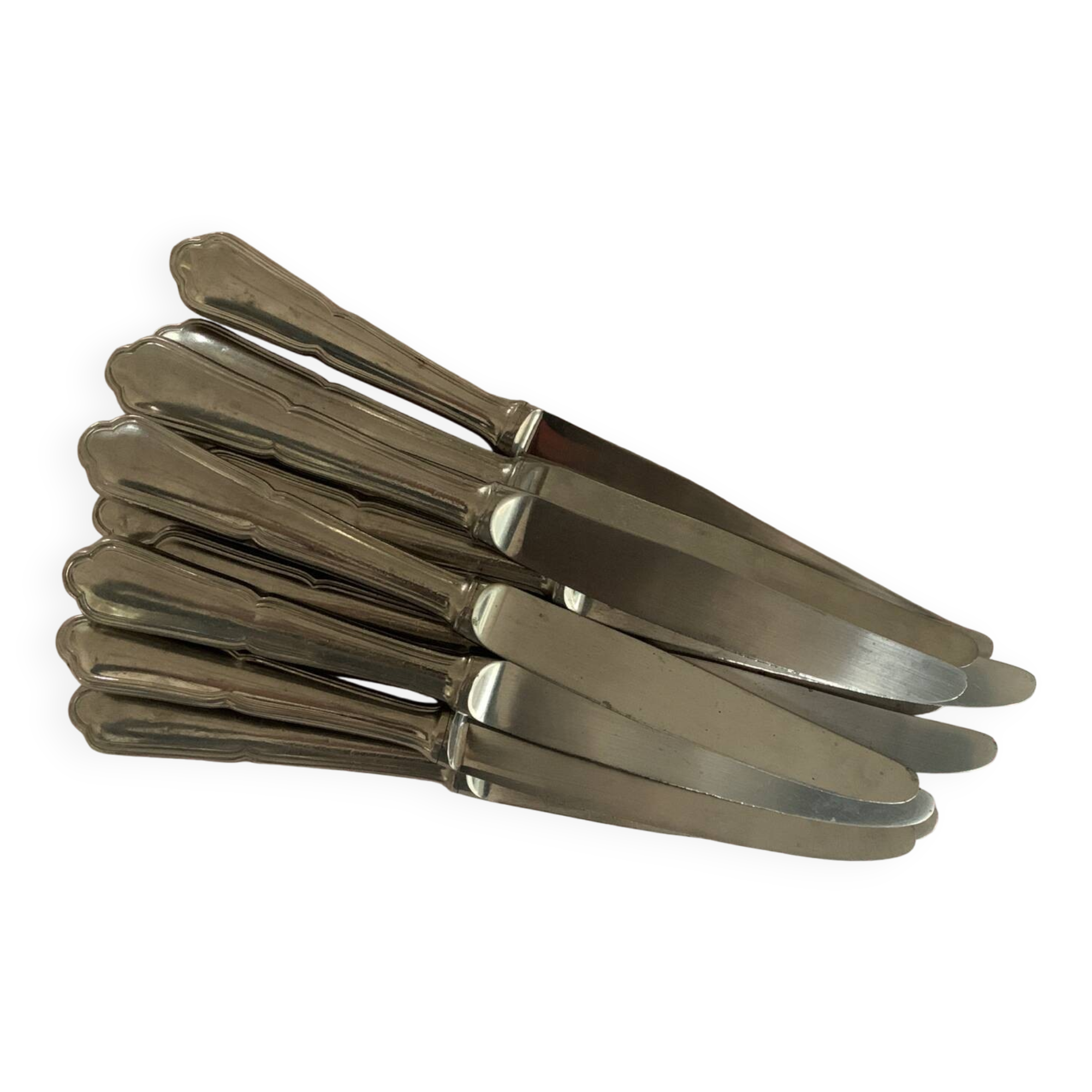 12 antique knives in their box