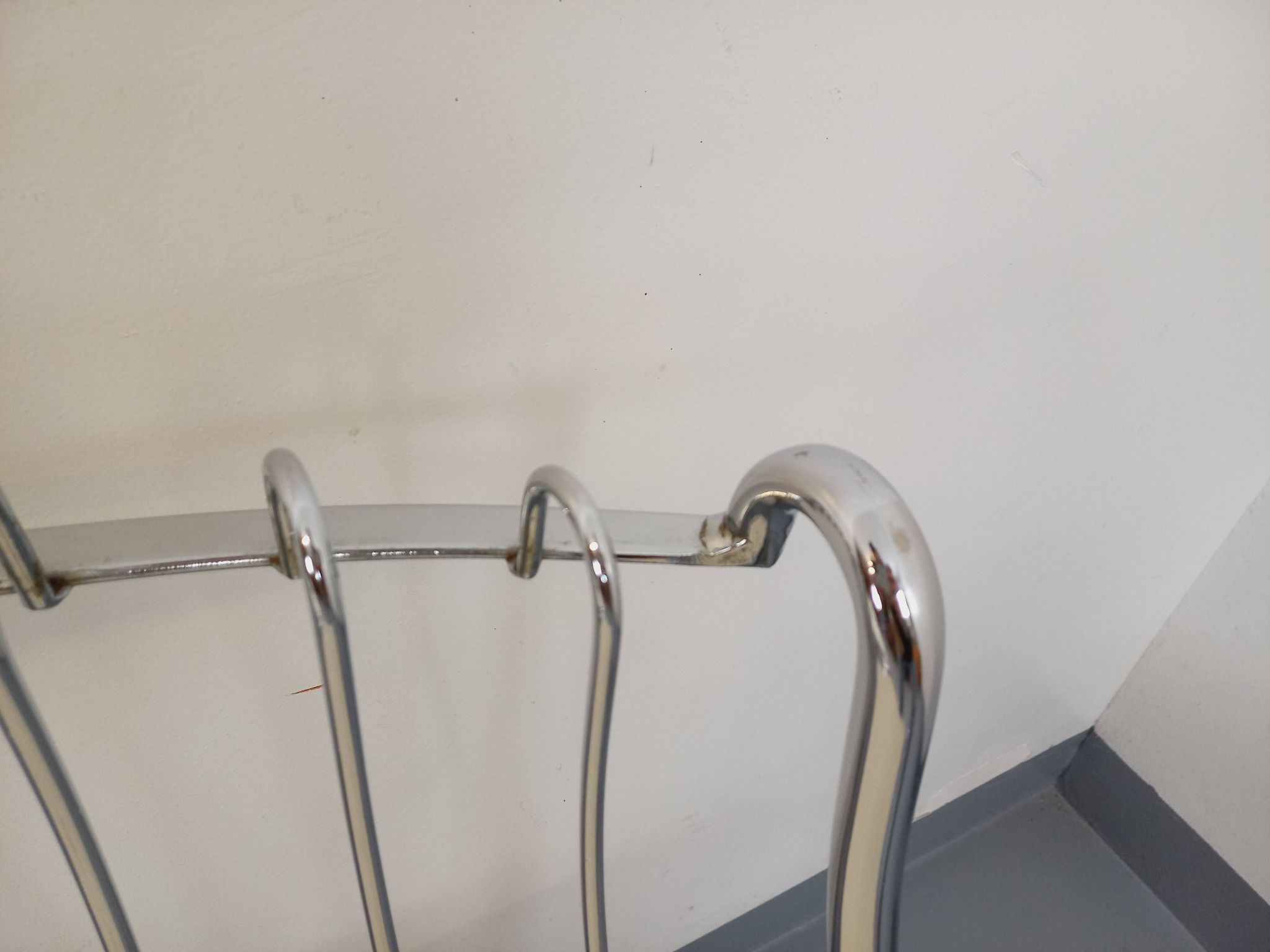 Set of 4 vintage Italian chairs by Gastone Rinaldi in chrome metal.